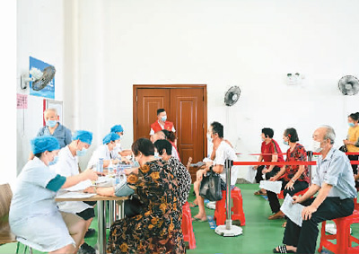 加強針來.jpg 加強針來.jpg